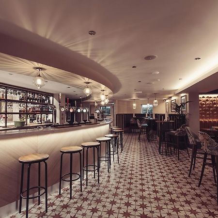 Longlands Inn & Cottages Carnforth Exterior foto The bar at the 2018 edition of the London Design Festival